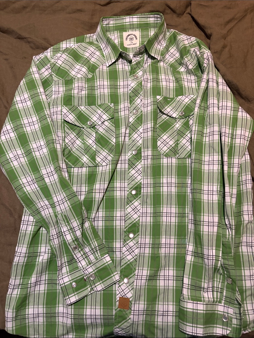 Men's Green Plaid Button-Down Casual Shirt